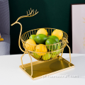 A cesta de frutas do pavão